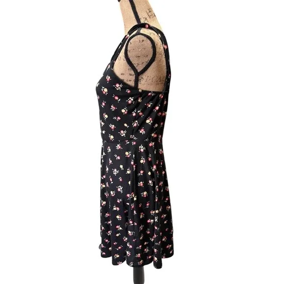 French Gray Dress Womens Size L Black Floral Fit & Flare  Sleeveless Festival - Picture 4 of 8